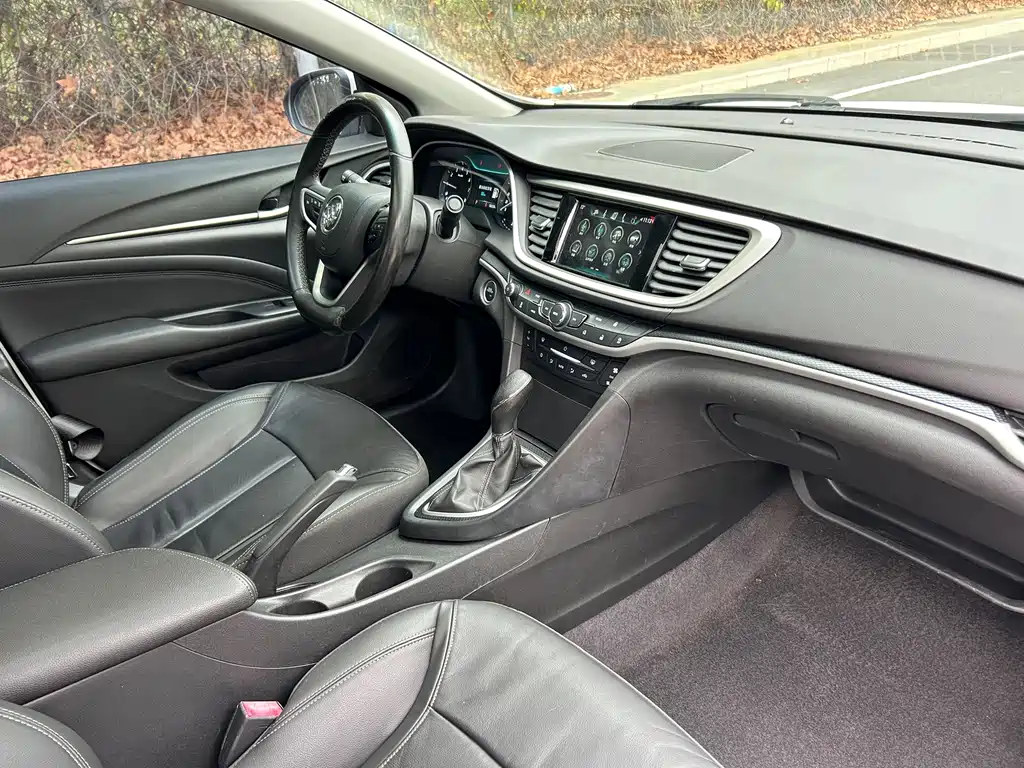 Buick Excelle — миниатюра 4