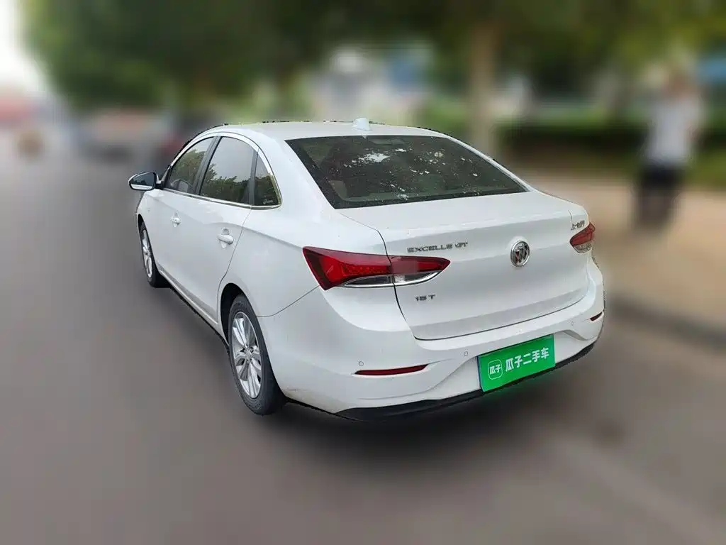 Buick Excelle — миниатюра 4
