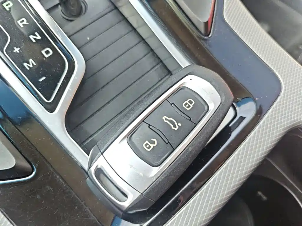 Geely Emgrand GL — миниатюра 13