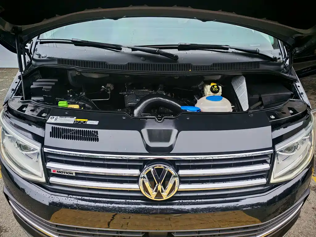 Volkswagen Multivan — миниатюра 29