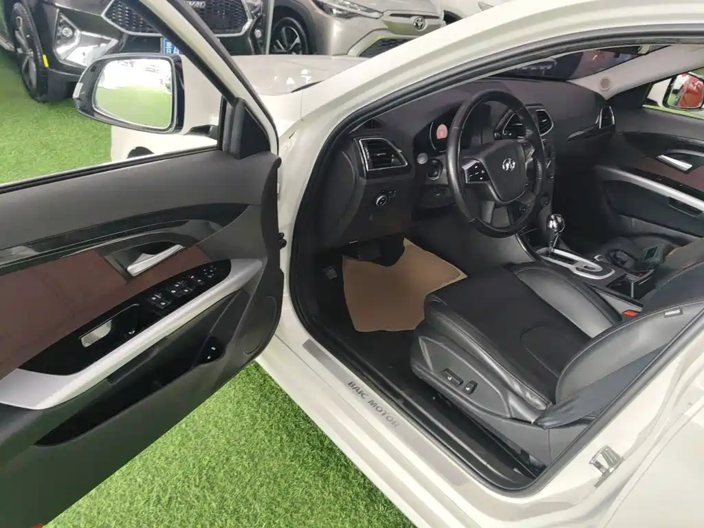 BAIC Senova D70 — миниатюра 12