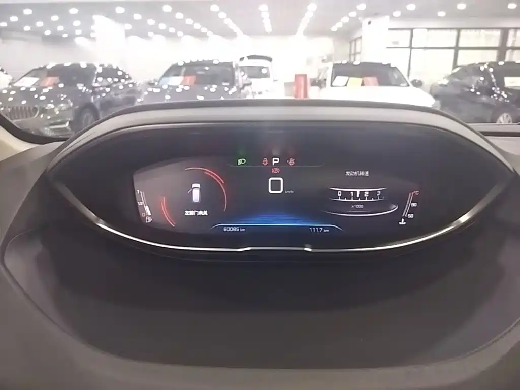 Peugeot 4008 — миниатюра 12
