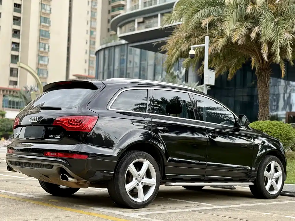 Audi Q7 — миниатюра 16