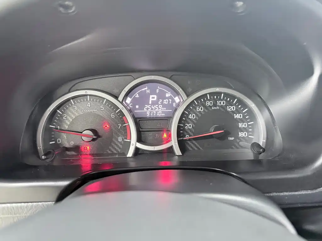 Suzuki Jimny — миниатюра 7