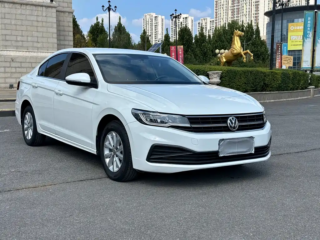 Volkswagen Bora — миниатюра 3