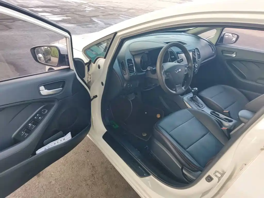 Kia K3 — миниатюра 16