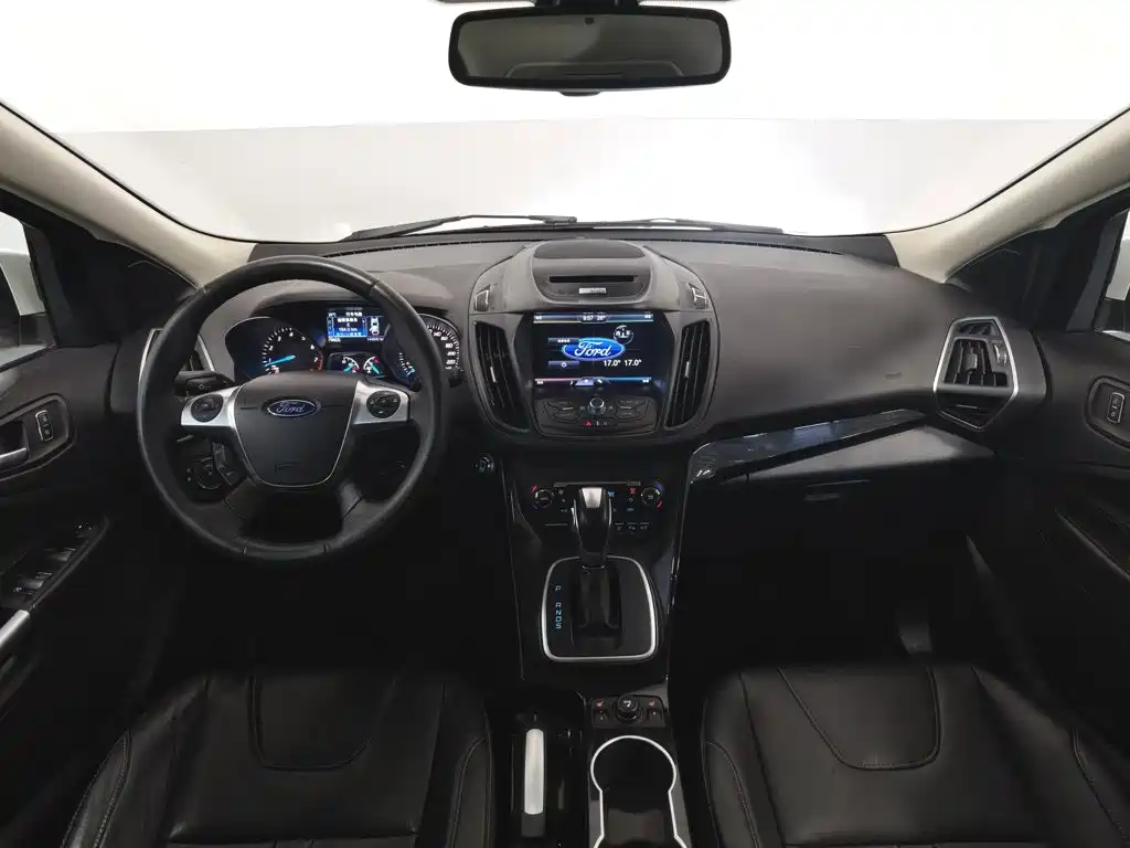 Ford Kuga — миниатюра 5
