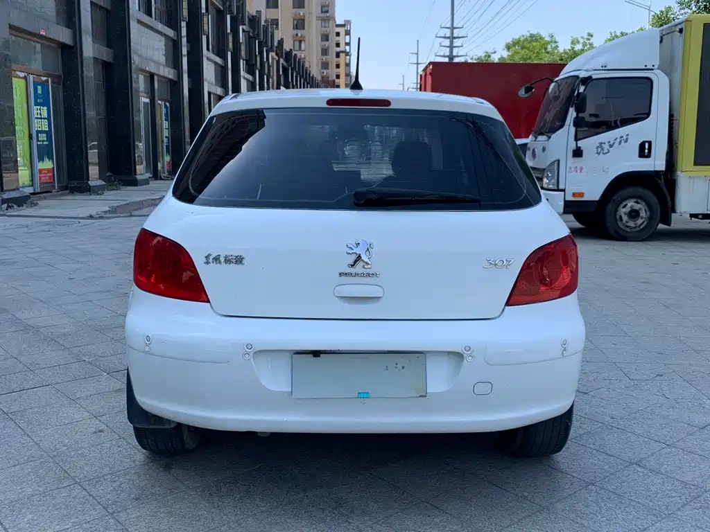Peugeot 307 2013 1.6L AT Comfort