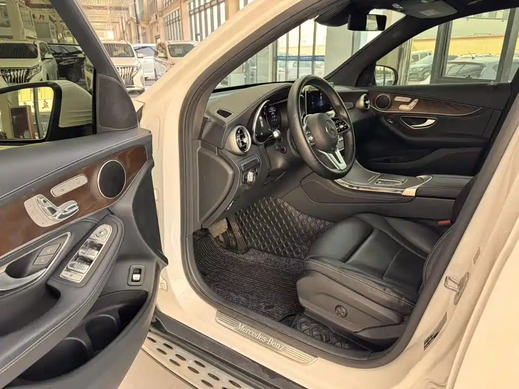 Mercedes-Benz GLC — миниатюра 7