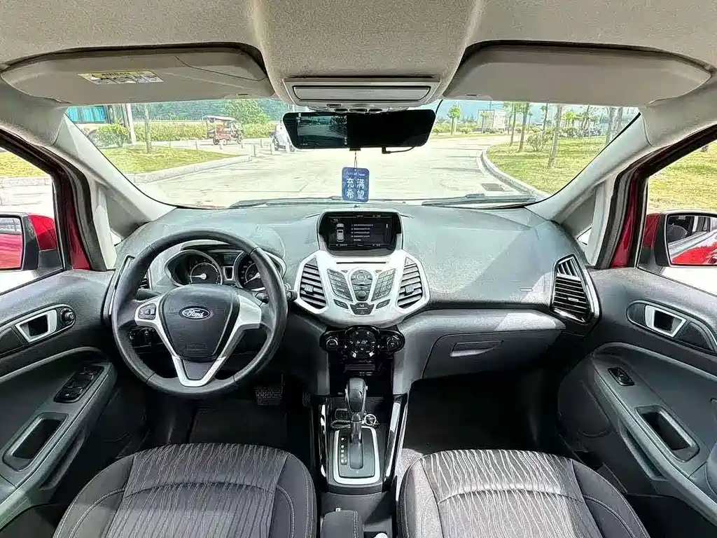 Ford Ecosport — миниатюра 9