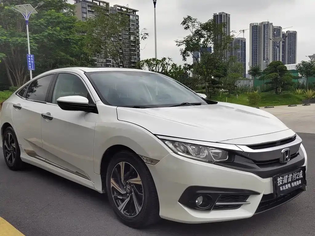 Honda Civic — миниатюра 2