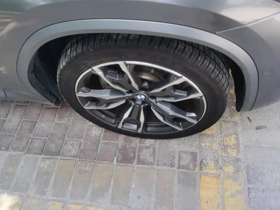 BMW X4 — миниатюра 6