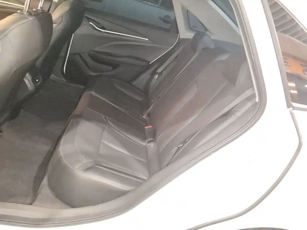 Buick Excelle — миниатюра 17