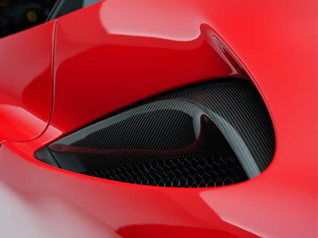 Ferrari SF90 — фотографии объявления, Фото 15