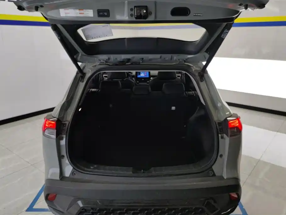 TOYOTA COROLLA SHARP AMPLIFIER