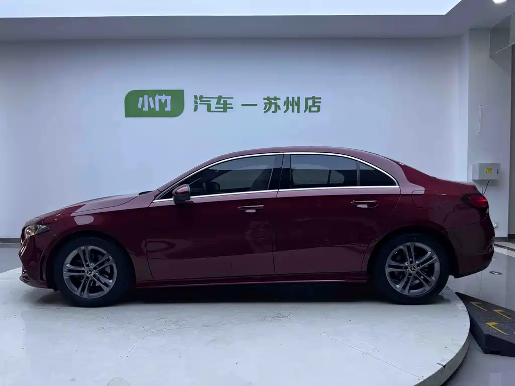 Mercedes-Benz A-Class — миниатюра 7