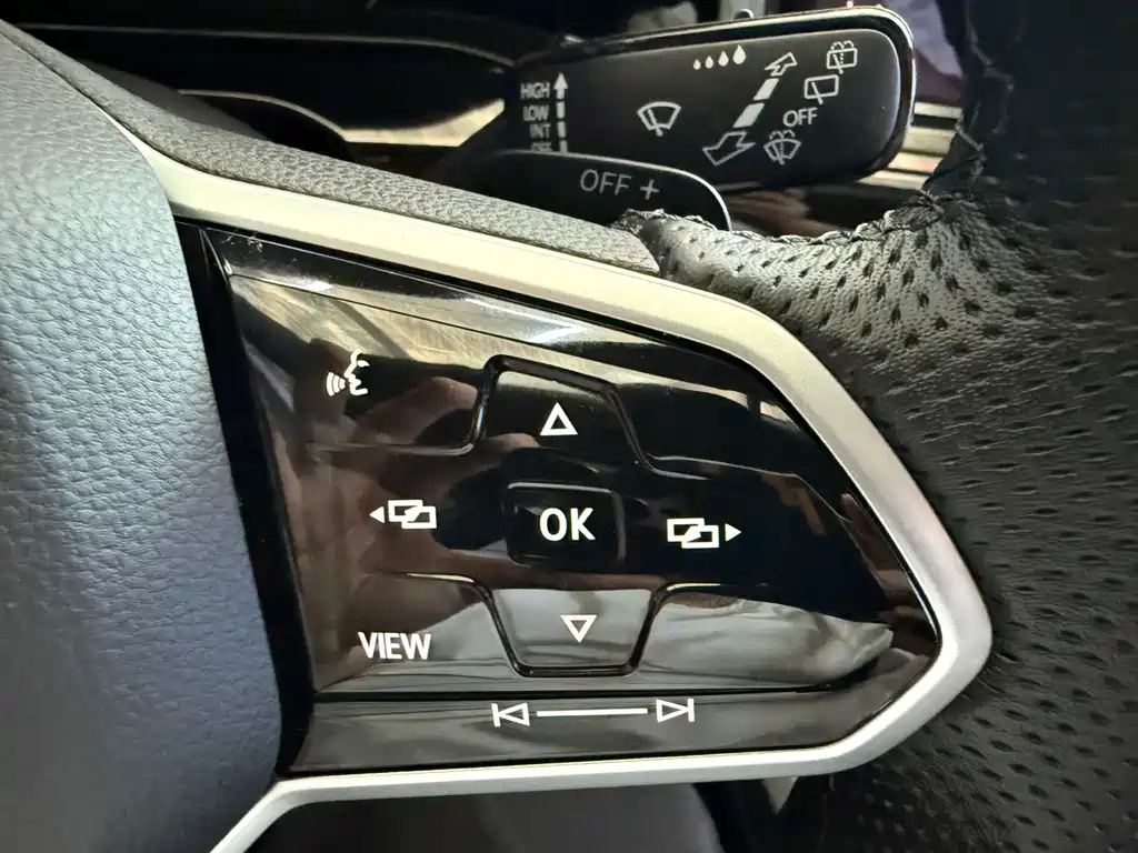 Volkswagen Golf — миниатюра 16