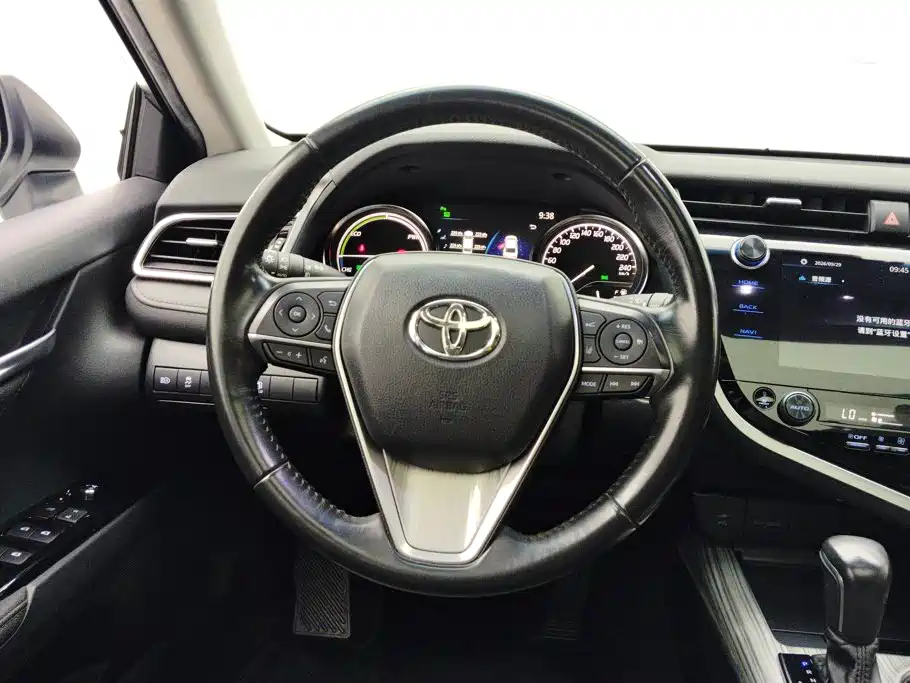Toyota Camry — миниатюра 15