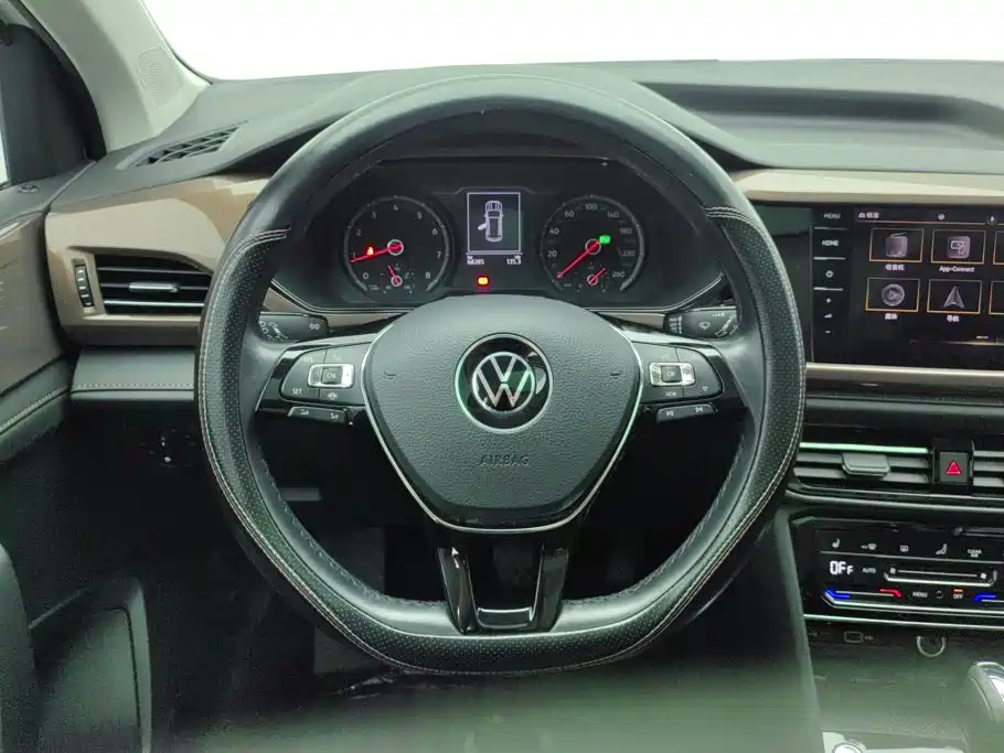 Volkswagen Tharu — миниатюра 15