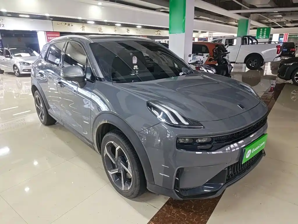 Lynk & Co 06 — миниатюра 4