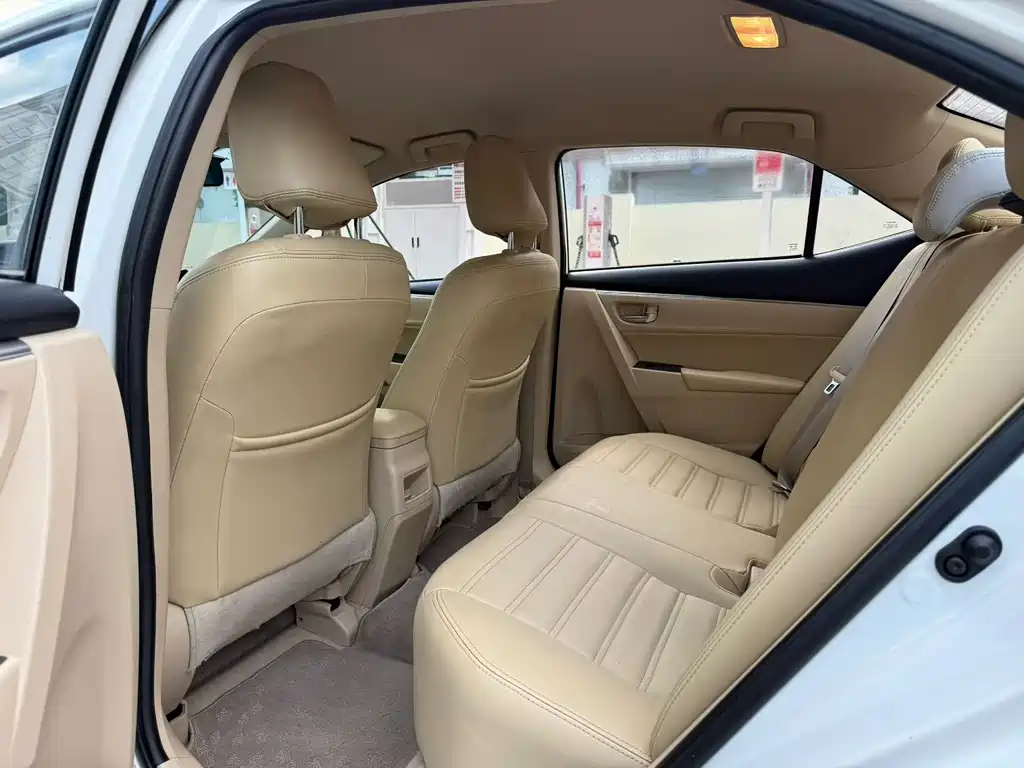 Toyota Corolla — миниатюра 8
