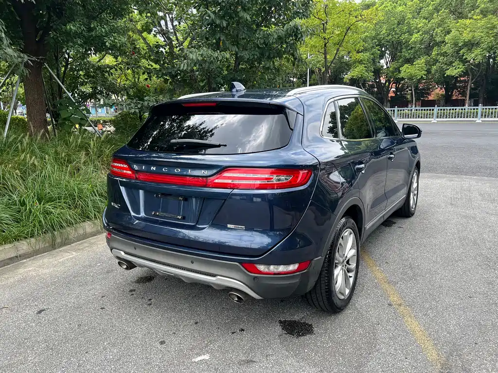 Lincoln MKC — миниатюра 7