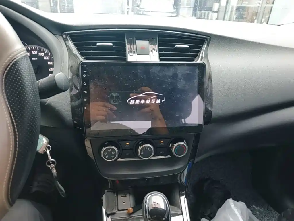 Nissan Sylphy — миниатюра 9