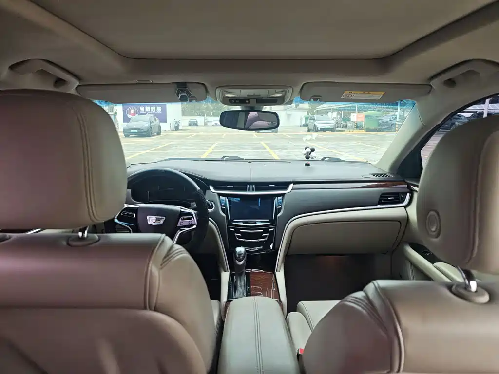 Cadillac XTS — миниатюра 11