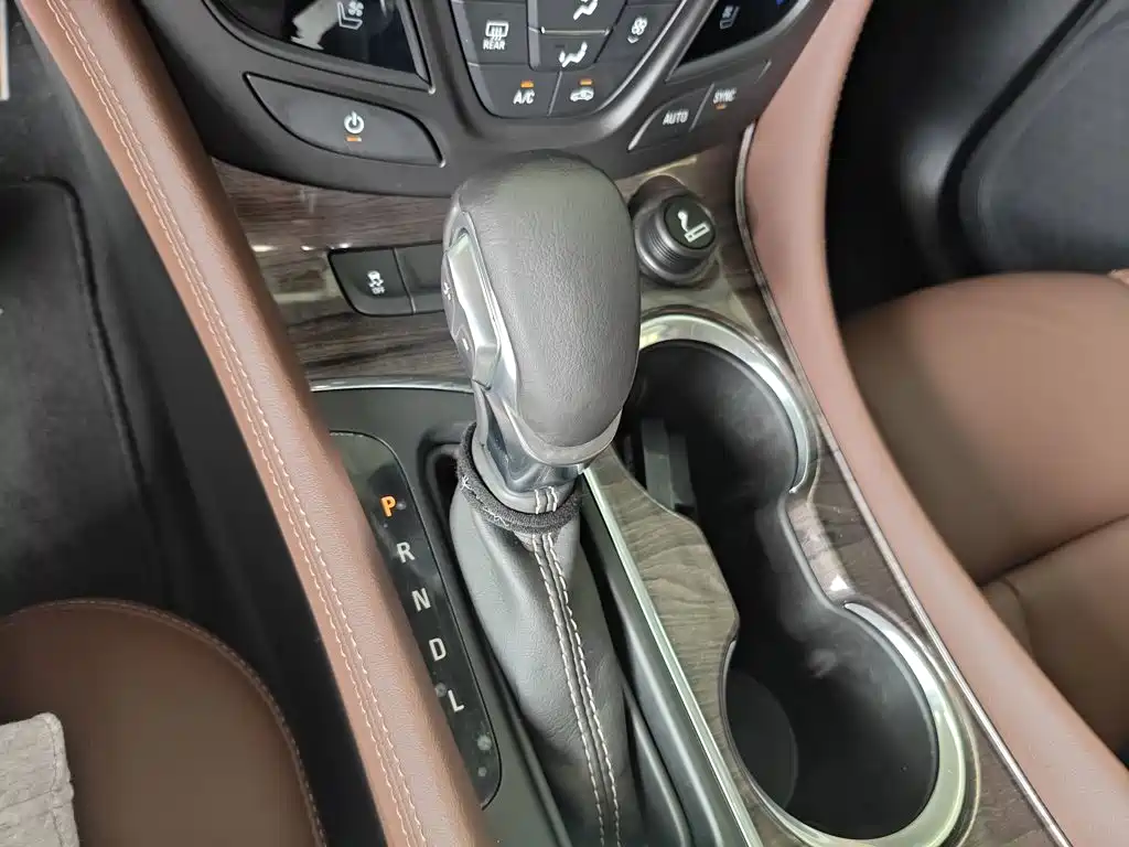 Buick Envision Plus Plus 2017 28T Luxury
