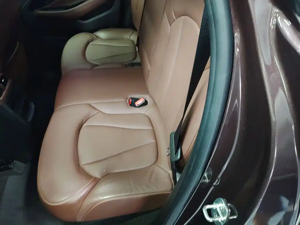 Buick Envision Plus — миниатюра 17