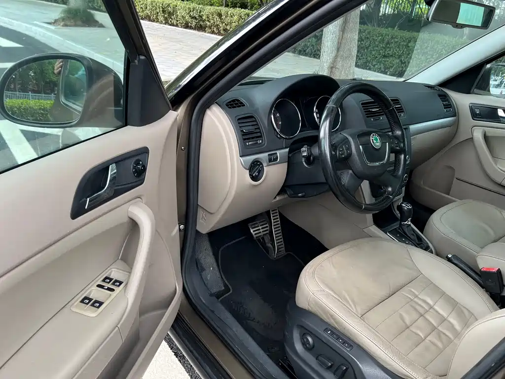 Skoda Yeti — миниатюра 8