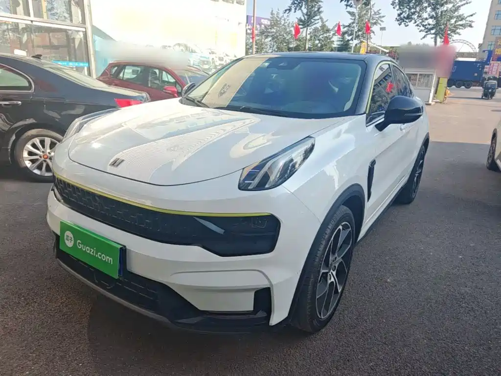 Lynk & Co 05 — миниатюра 2