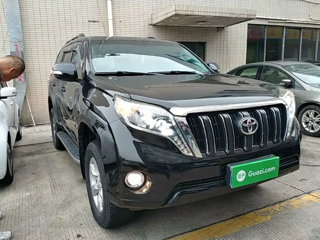 Toyota Prado — миниатюра 4