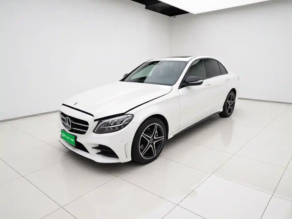 Mercedes-Benz C-Class — миниатюра 2