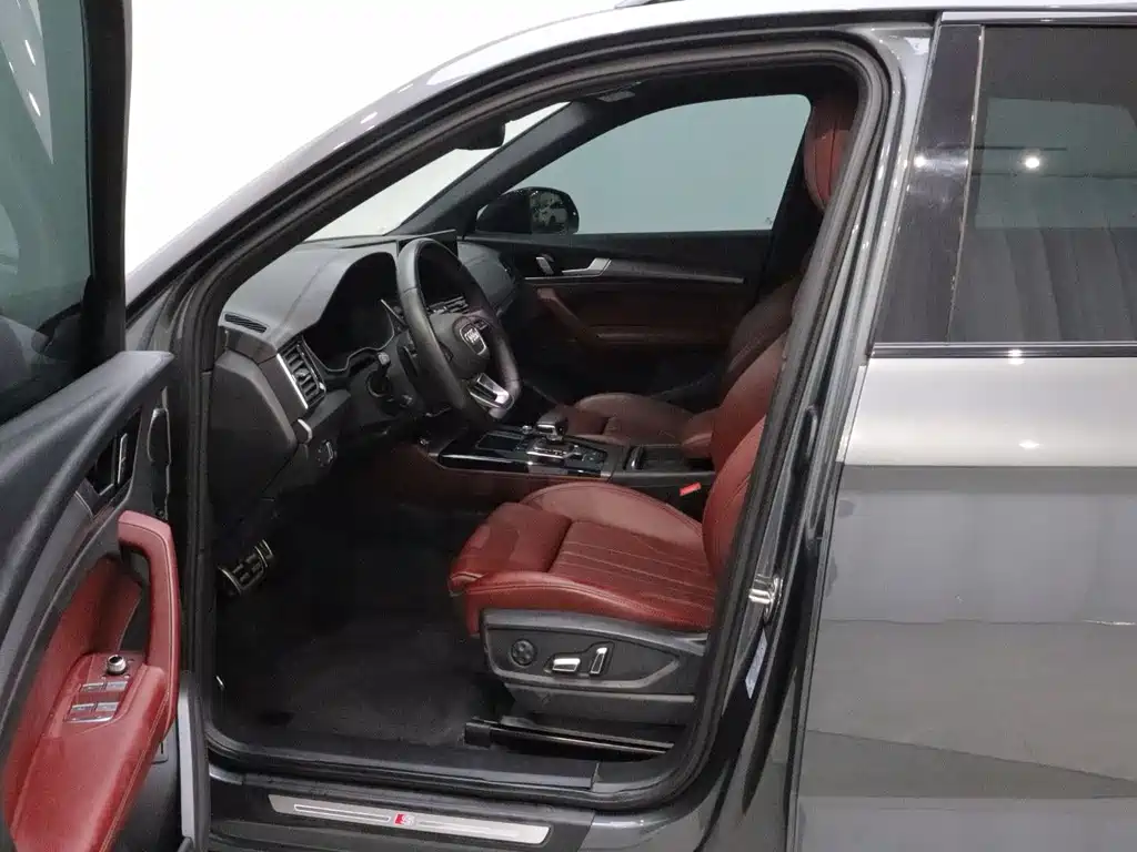 Audi Q5L — миниатюра 11