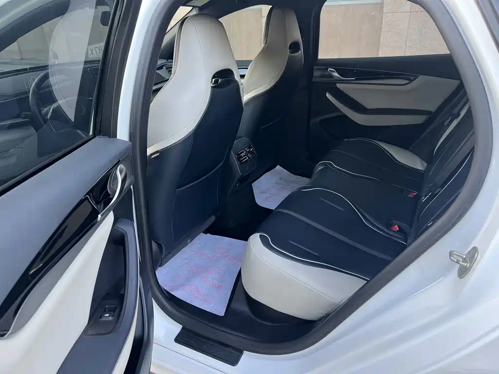 BYD Qin PLUS — миниатюра 8