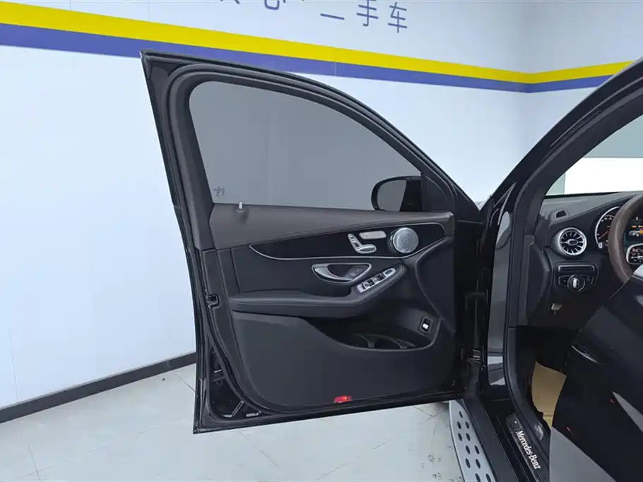 Mercedes-Benz GLC 2022 GLC 260 L 4MATIC
