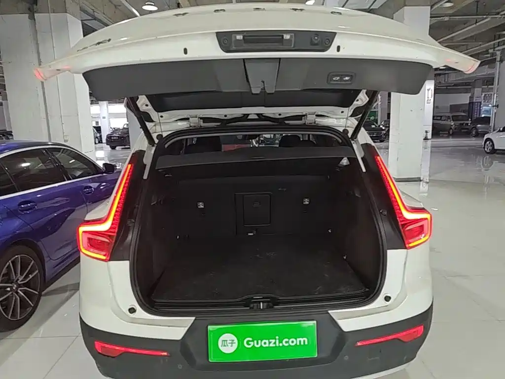 Volvo XC40 — миниатюра 19