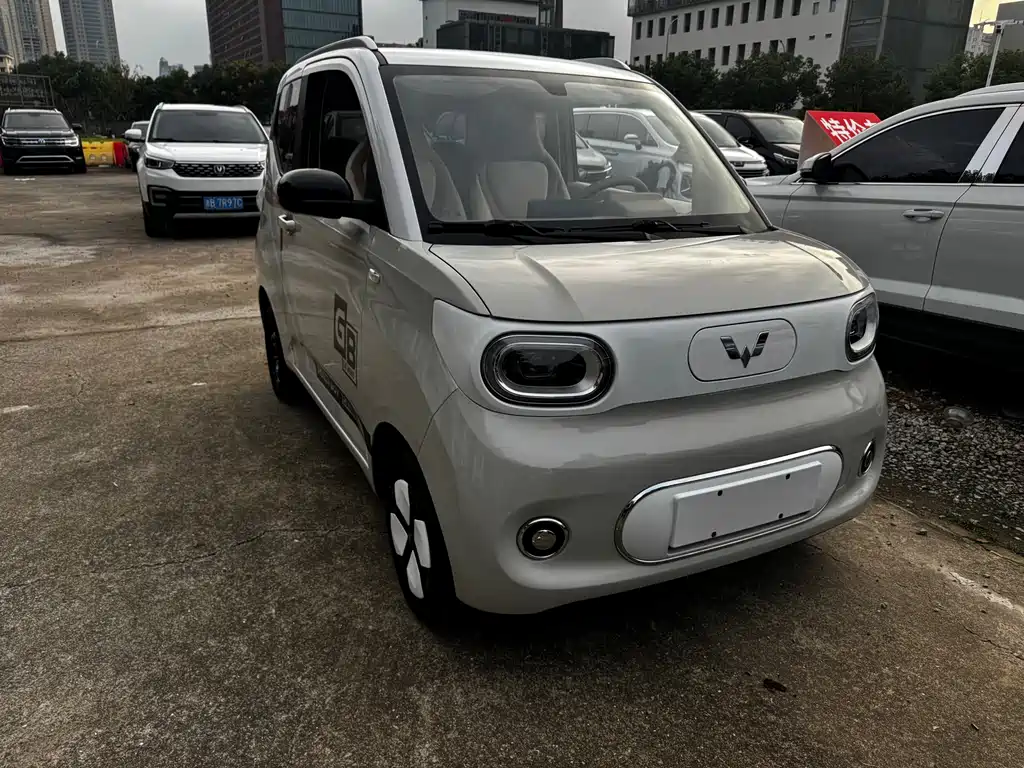 Wuling MINIEV — миниатюра 3