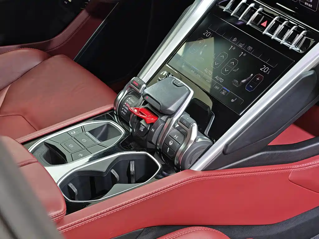 Lamborghini Urus — миниатюра 12