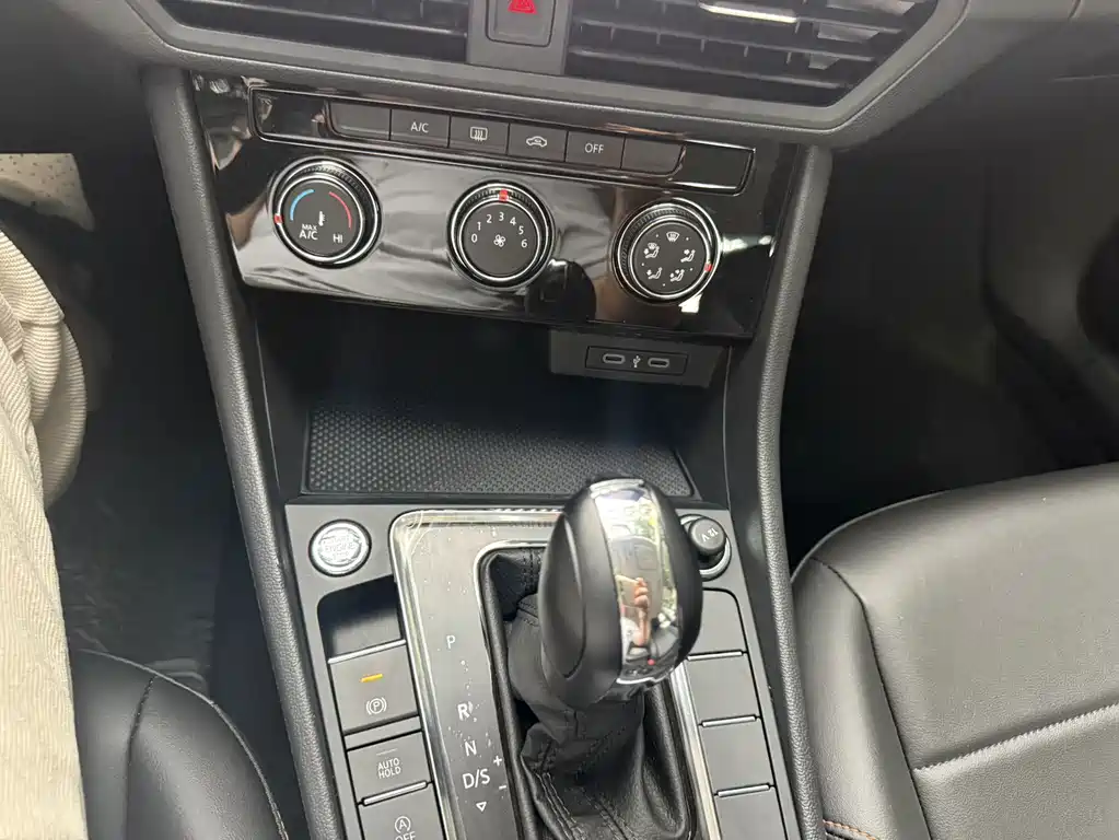 Volkswagen Bora — миниатюра 8