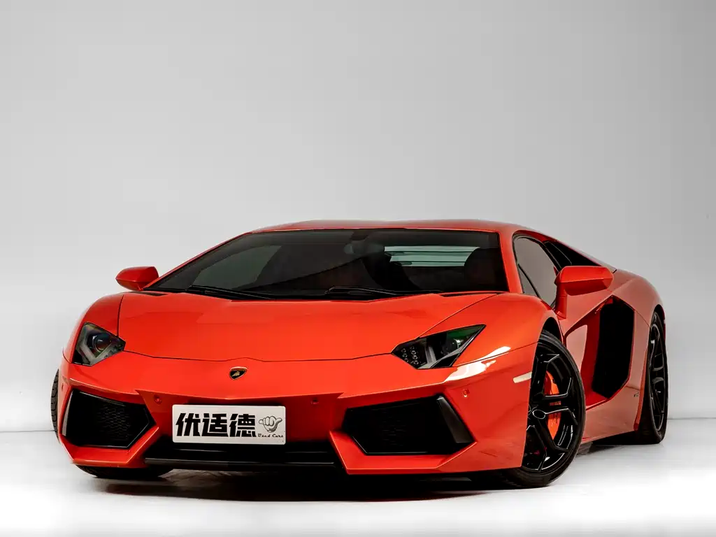 Lamborghini Aventador 2011 LP 700-4