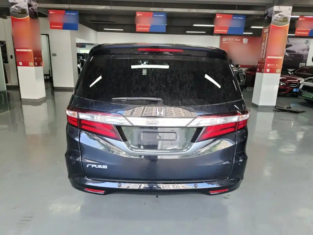 Honda Odyssey — миниатюра 6