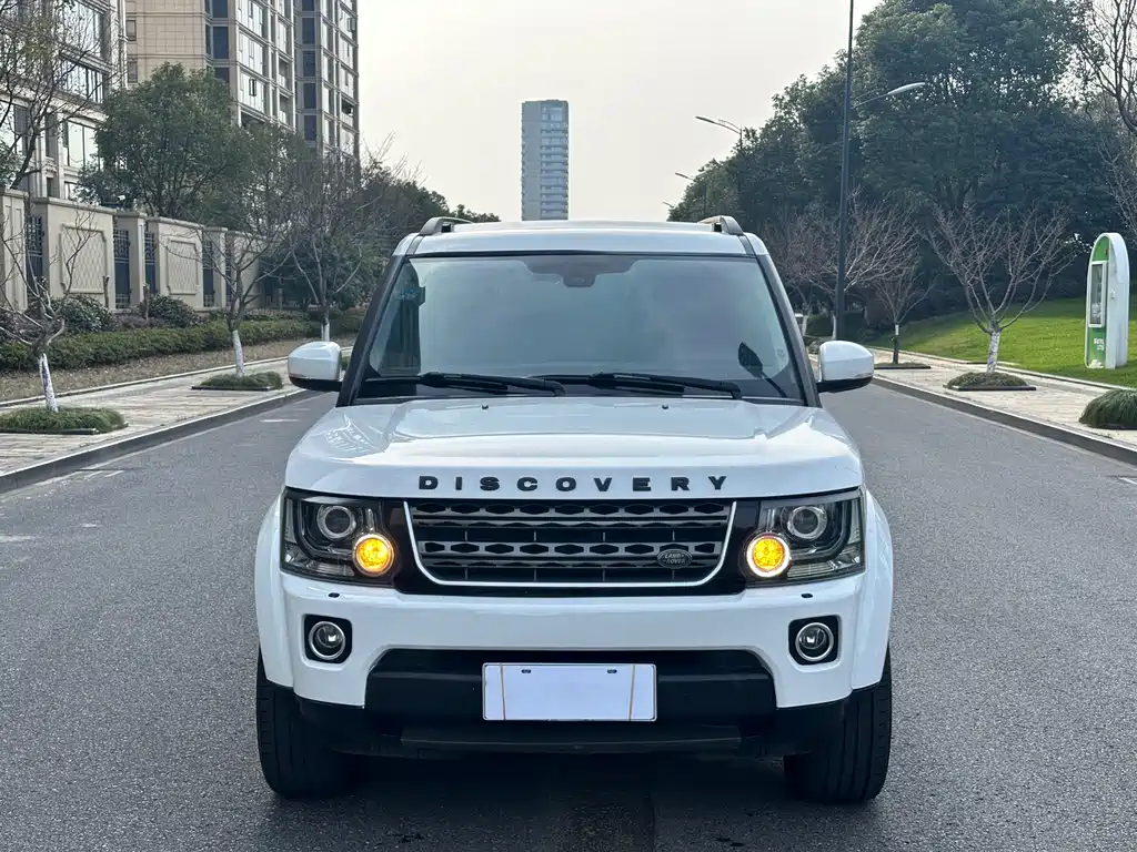 Land Rover Discovery — миниатюра 3