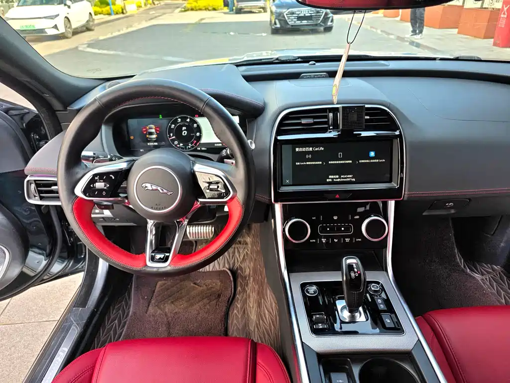 Jaguar XEL 2.0T 250PS R-DYNAMIC S Progressive Sport Edition, фото 16