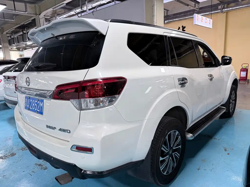 Nissan Terra — миниатюра 18
