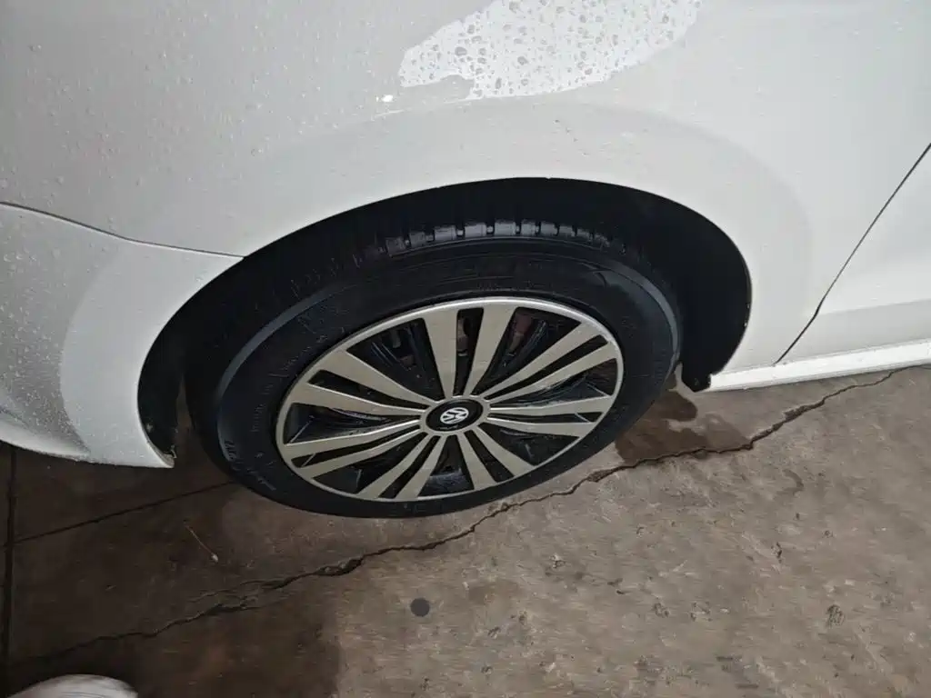 Volkswagen Polo — миниатюра 23