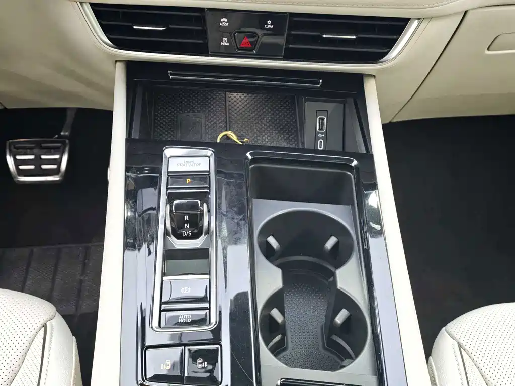 Volkswagen Viloran — миниатюра 29