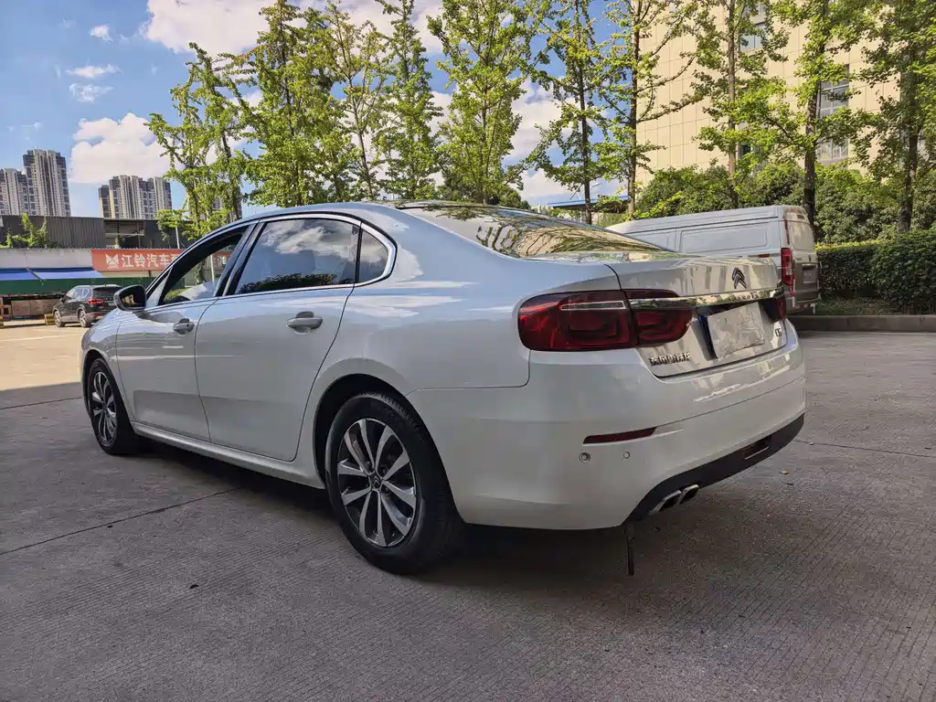 Citroen C6 — миниатюра 14