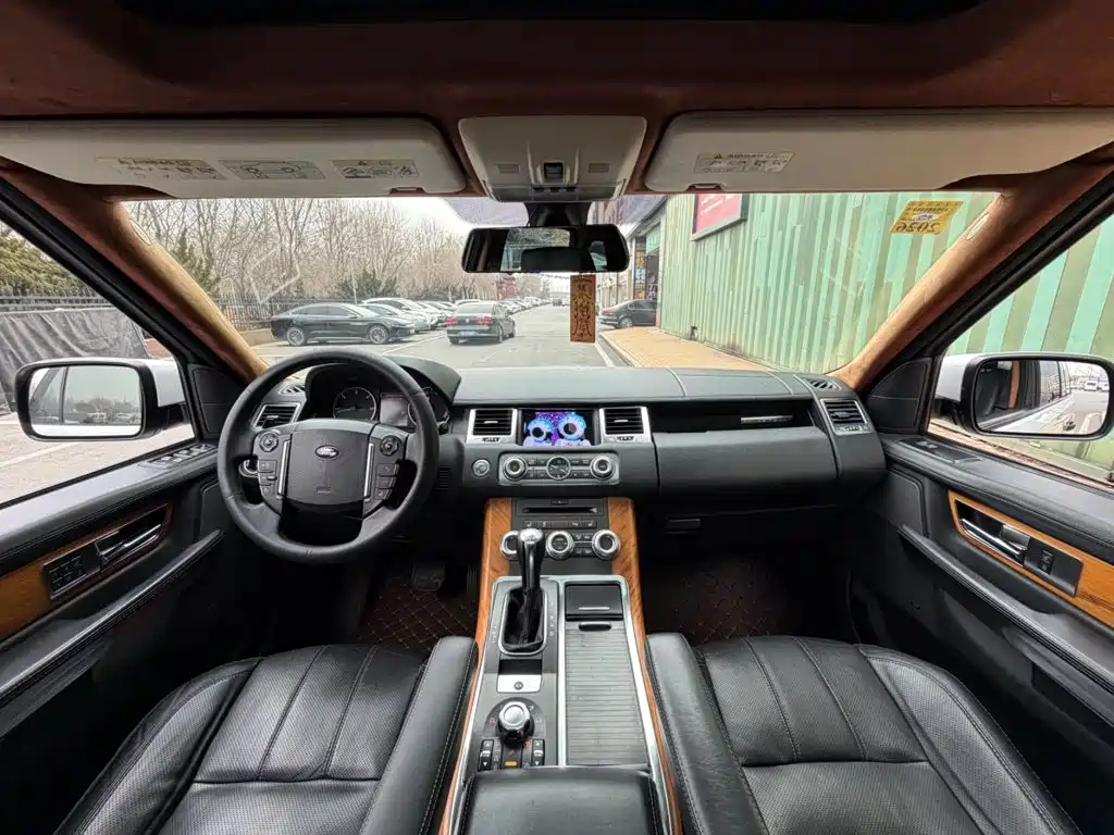 Land Rover Sport — миниатюра 4